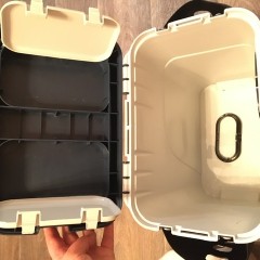 Ящик рыболовный зимний 2-х ярусный пластиковый с карманами SALMO 33.5х23.5х39см